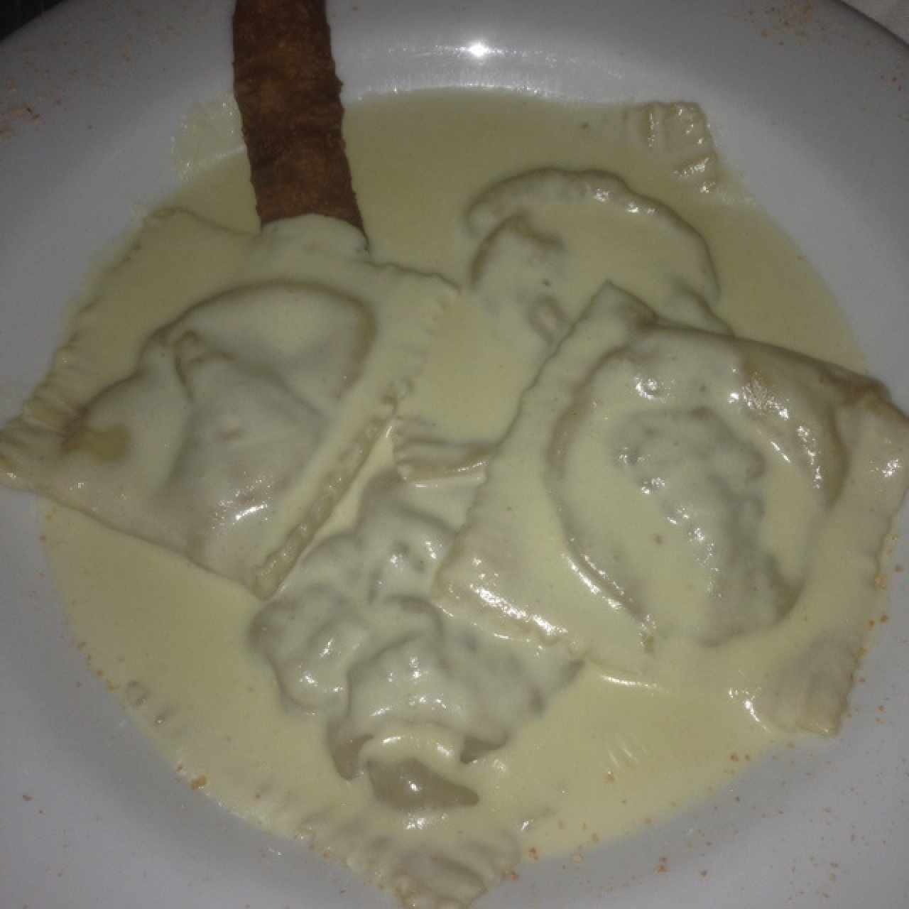 Raviolis de queso y carne