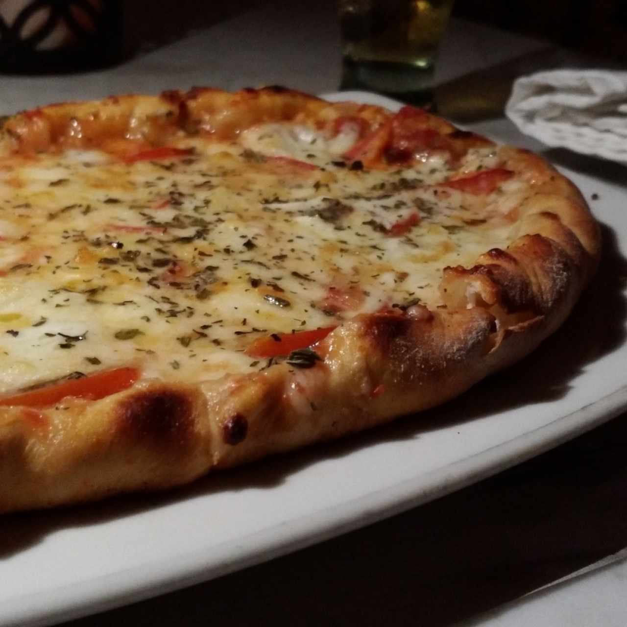 Pizza capresa