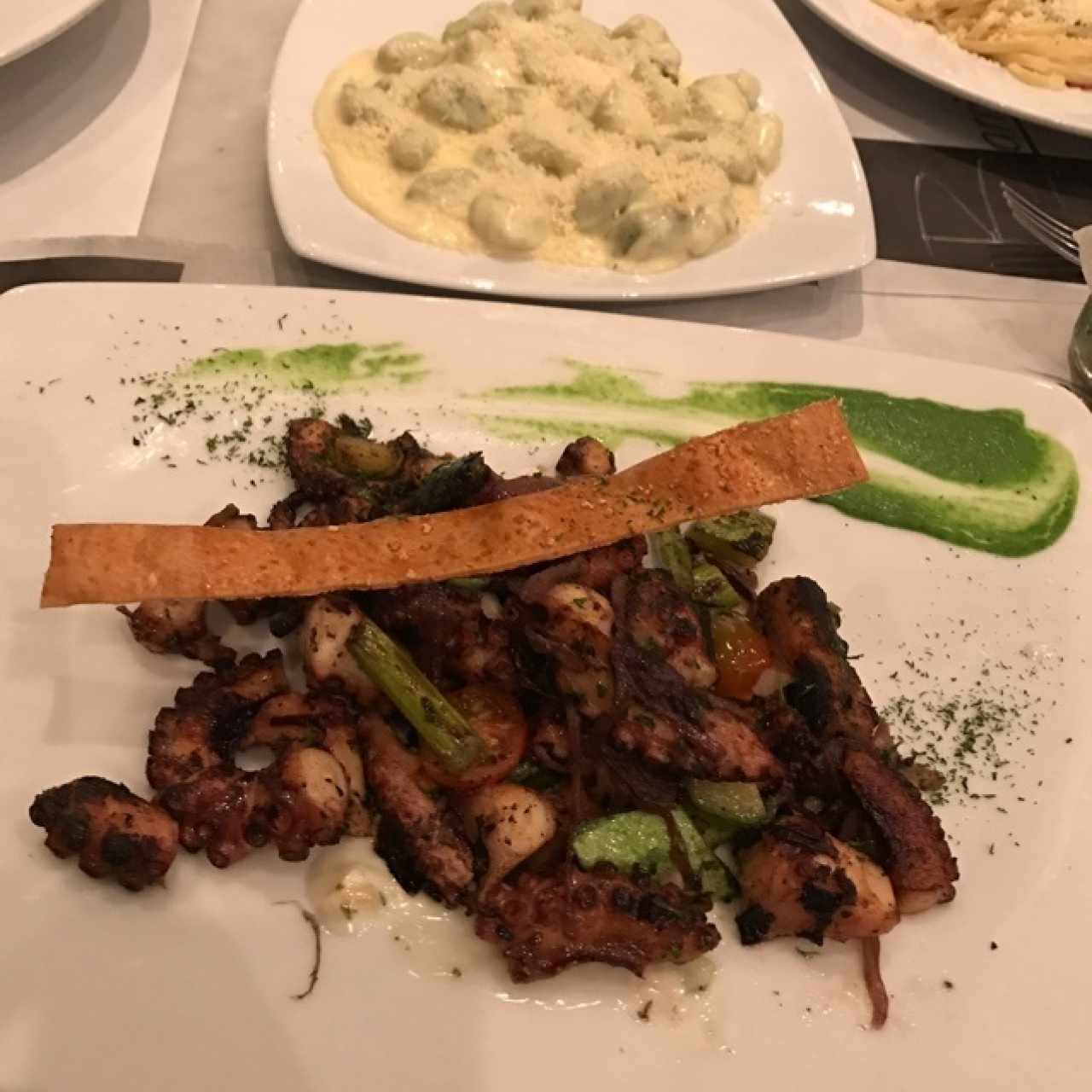 pulpo y ñoquis 