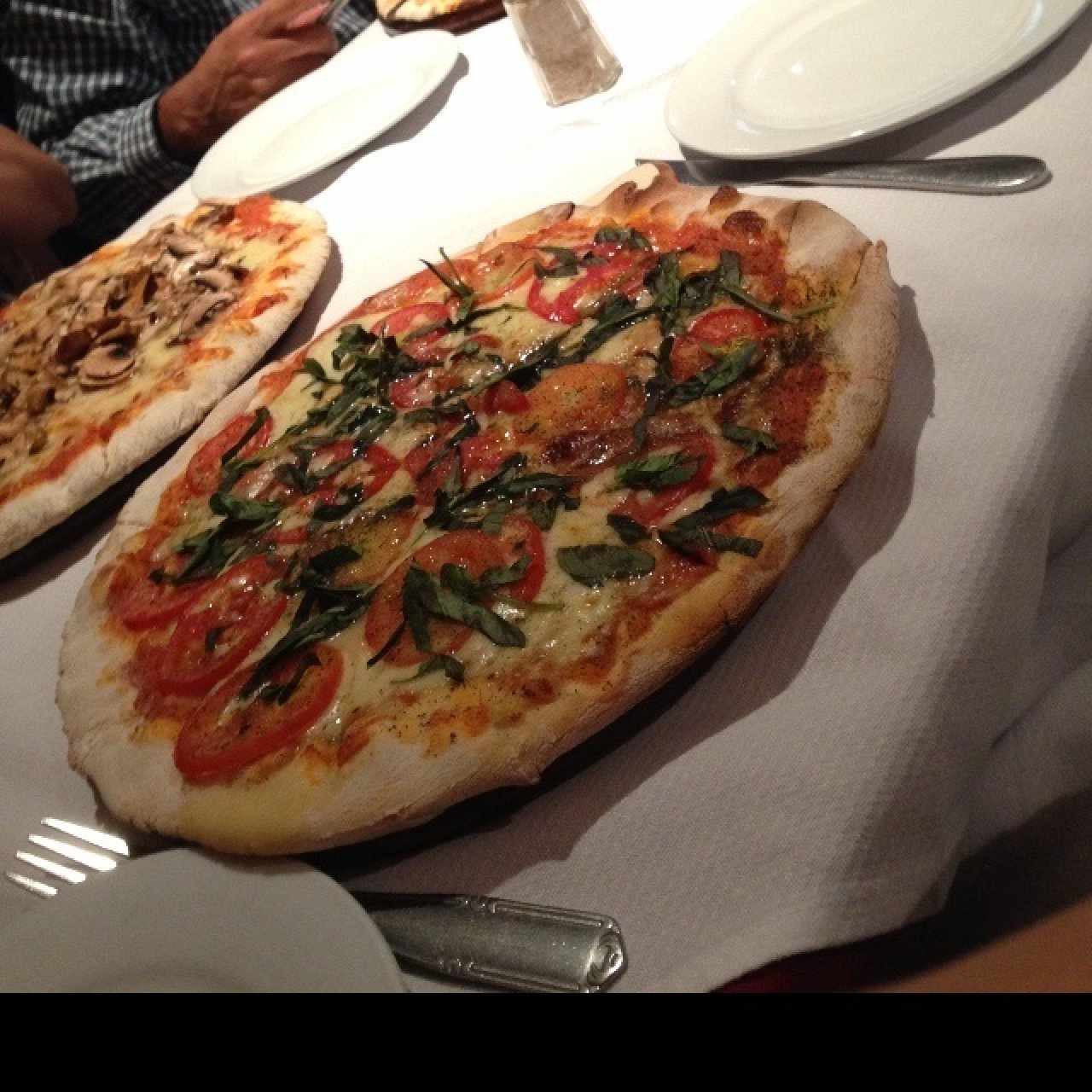 Pizza caprese