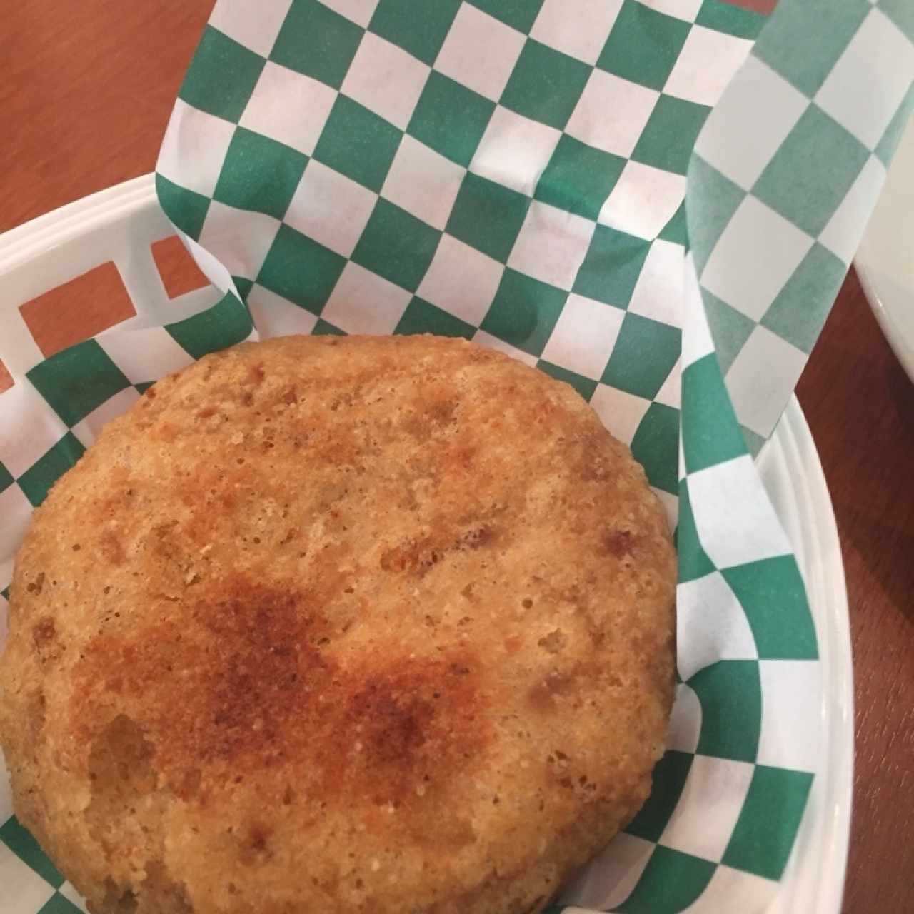 arepa de chicharrón 