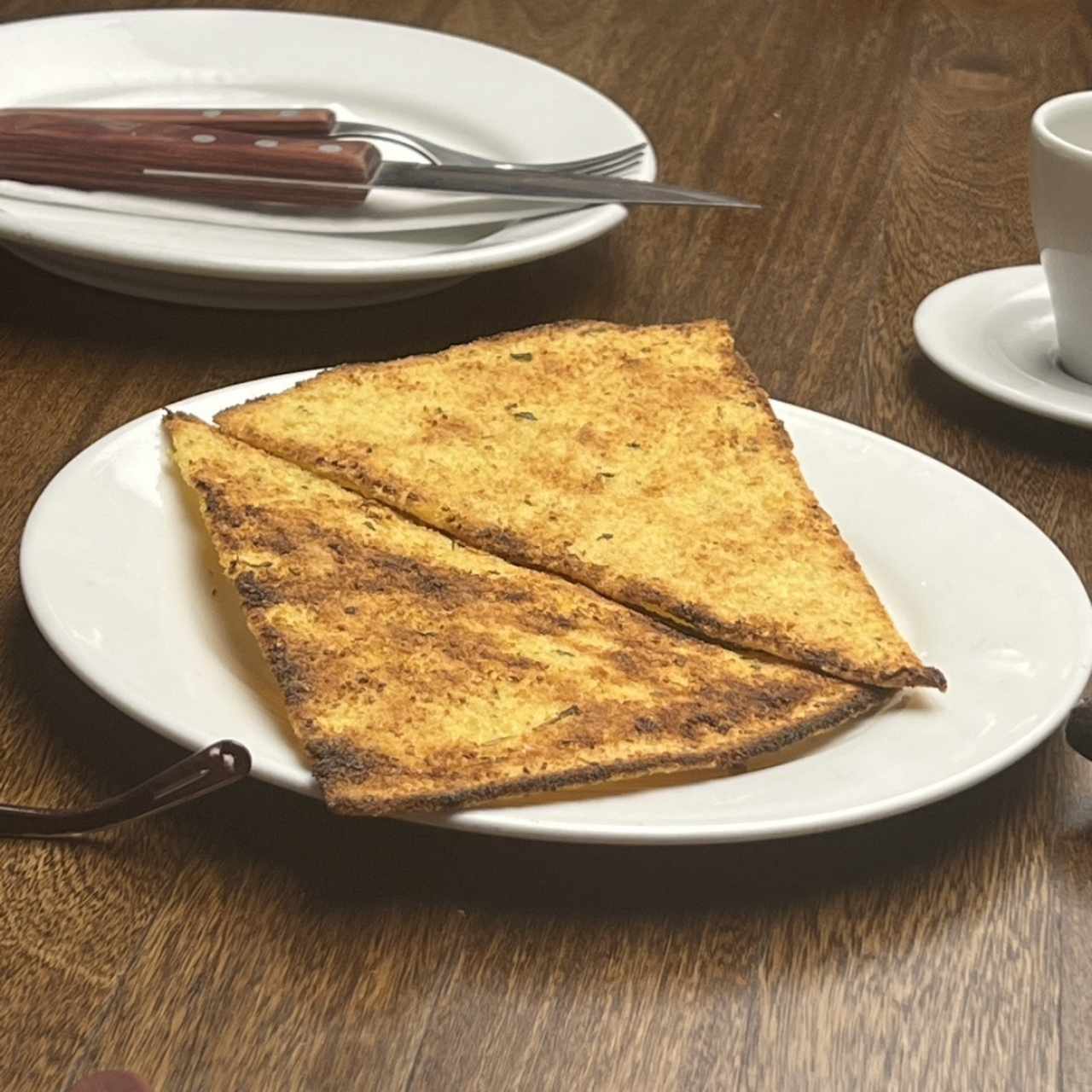Casabe al ajillo 