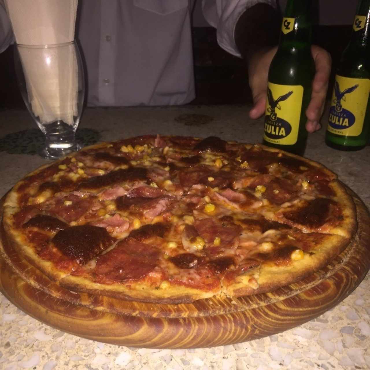 adivinen que es?. ¡ok!, pizza 