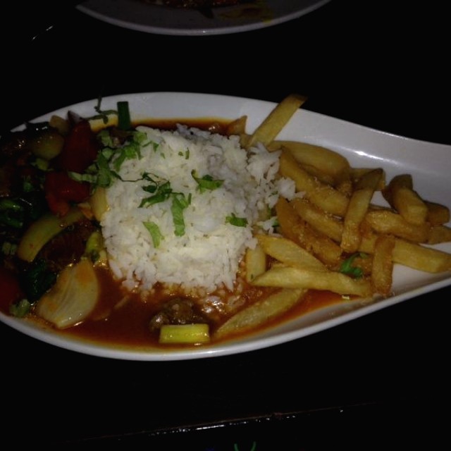 Lomo Saltado