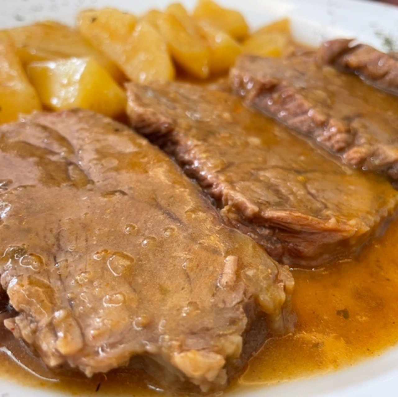 Vitela con papas