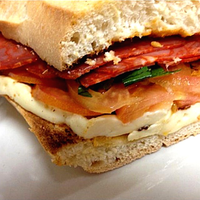 Uno de los Sandwichs Mutante