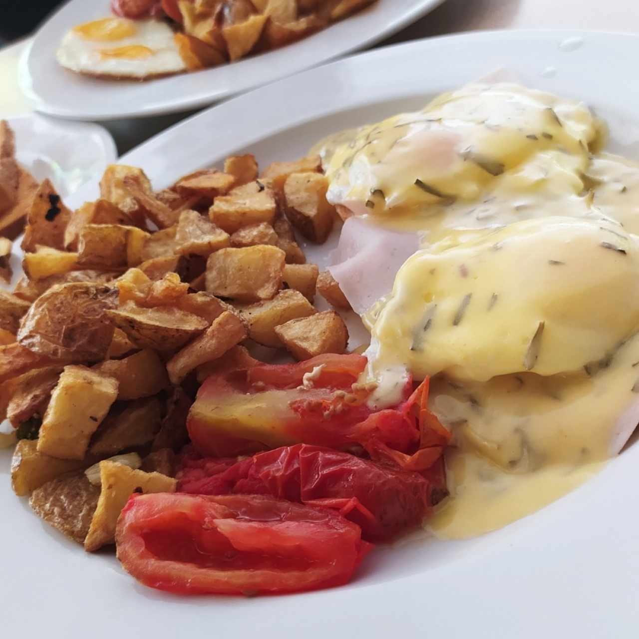 Huevos Benedictinos