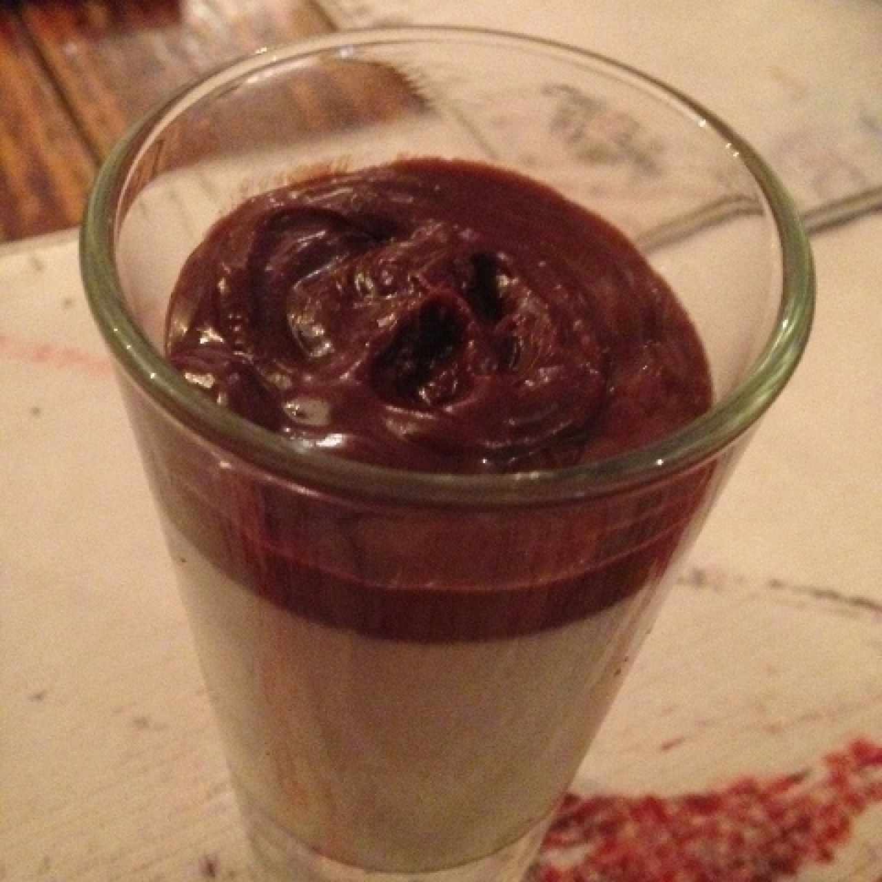 Pannacota de chocolate
