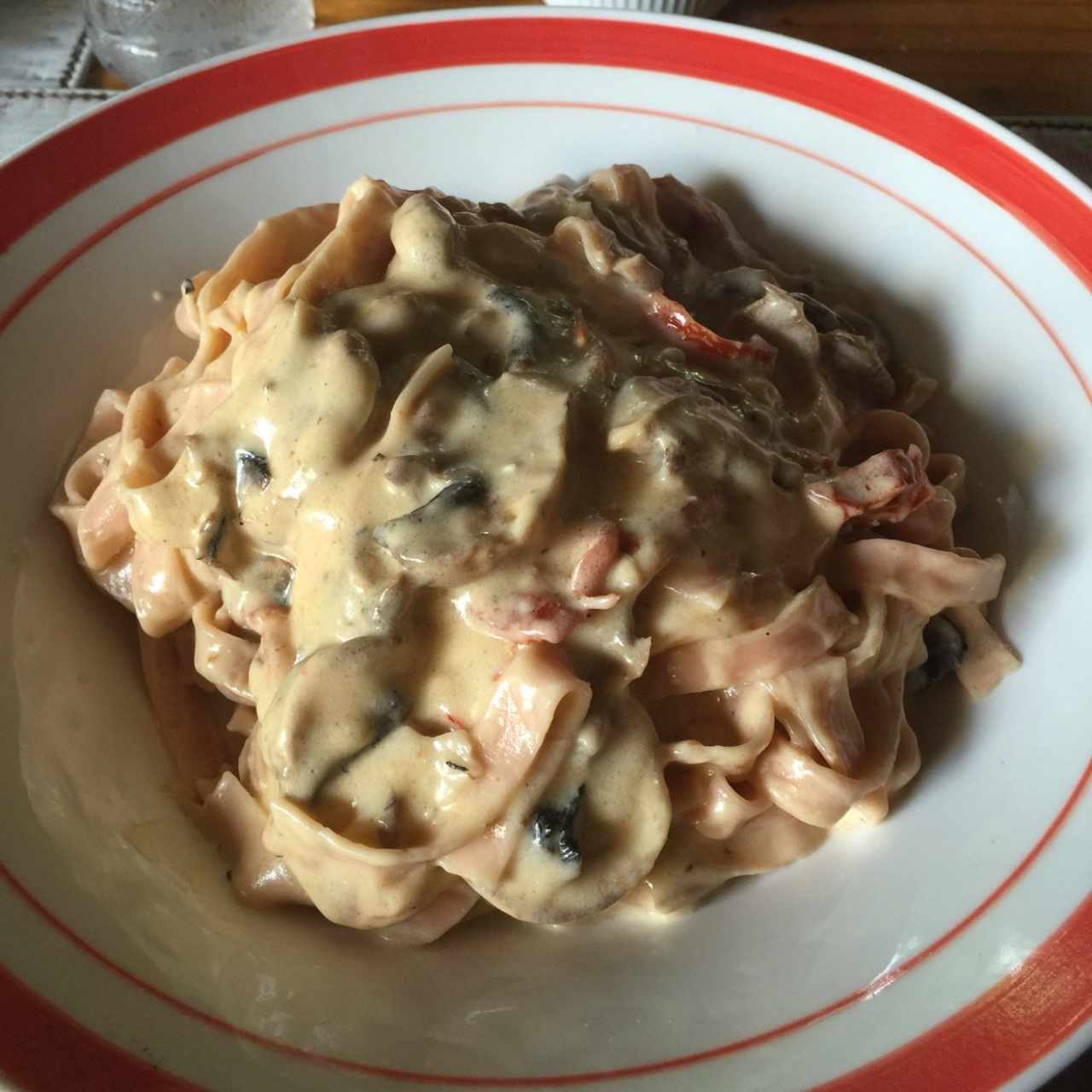 Fettuchini Nostra Mamma al Funghi