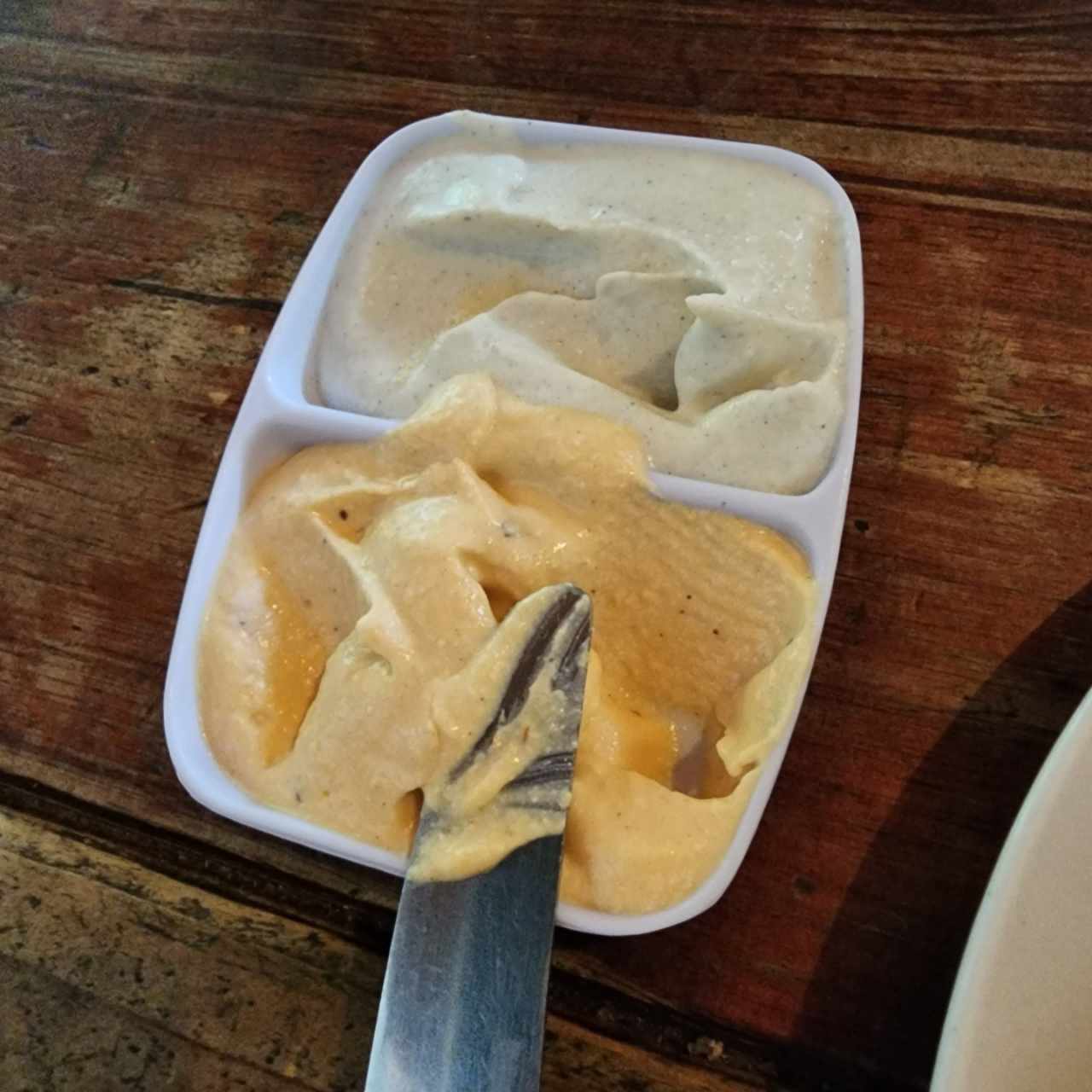 Cremas de pimentón y garbanzos 