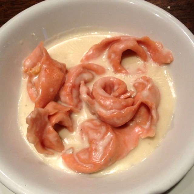 Tortelones de Salmón Ahumado