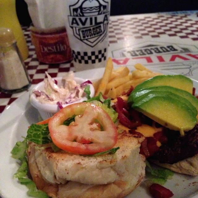 Hamburguesa Avila Burger 