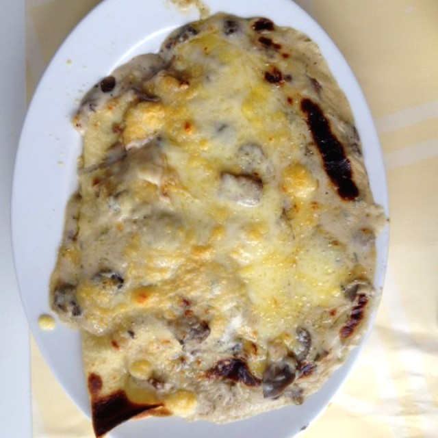 Crepe de lomito