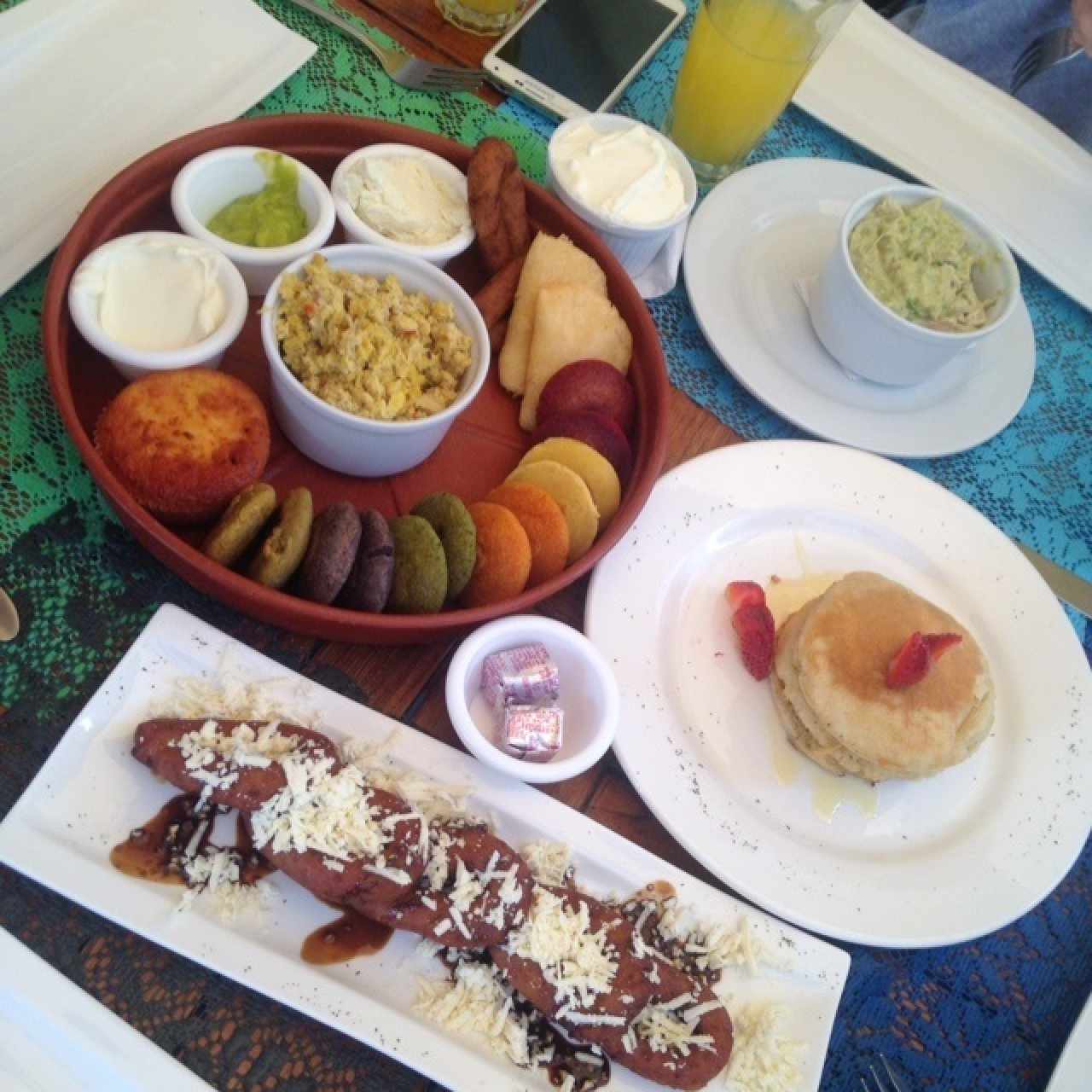 Mandocas, Panquecas, Plato mixto