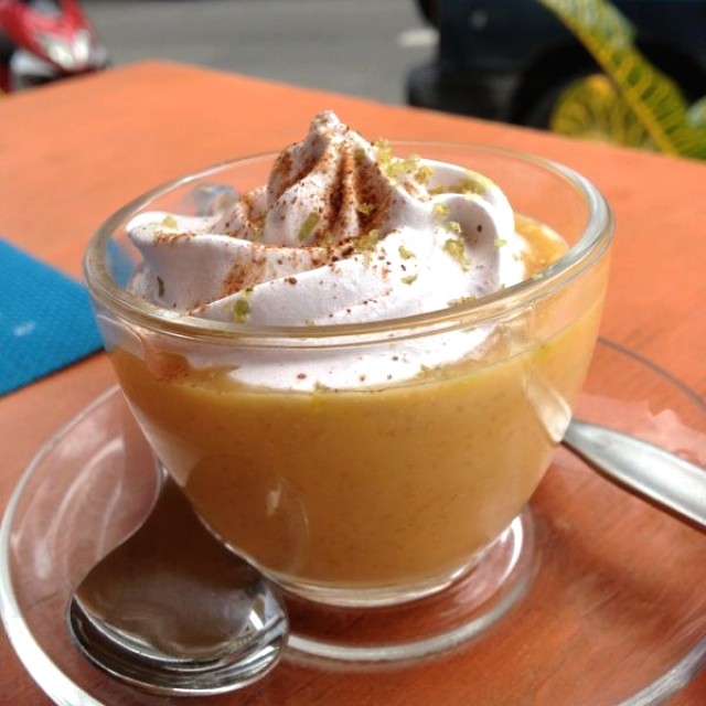Suspiro limeño
