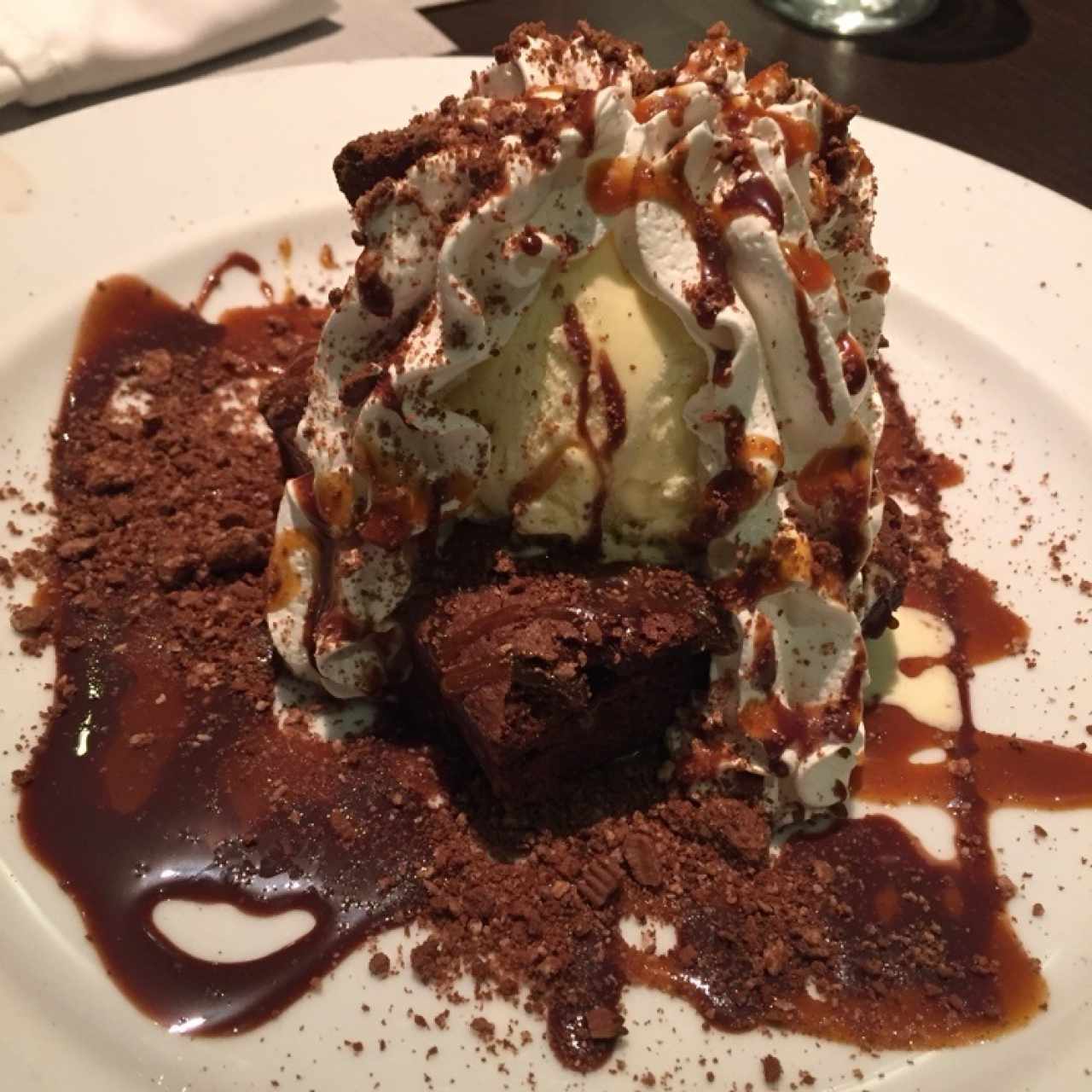 brownie con helado 