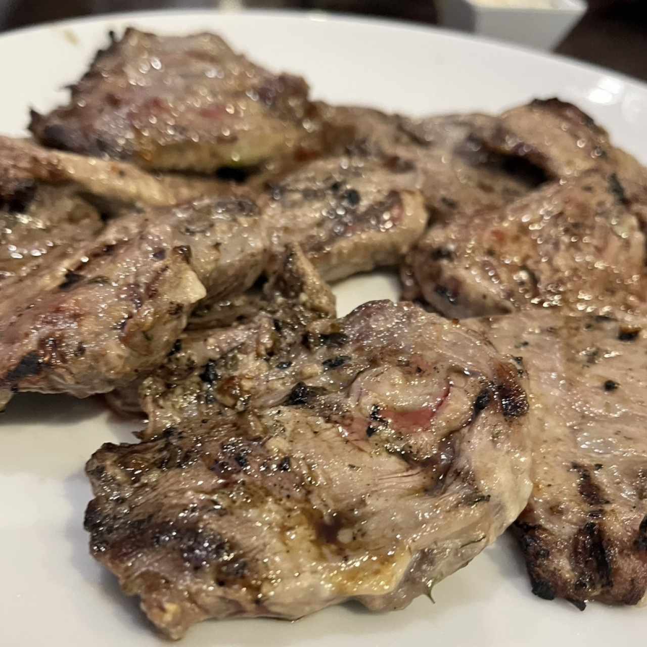 Lomito el sabor de la coccion y el sabor de las brasas excelente 