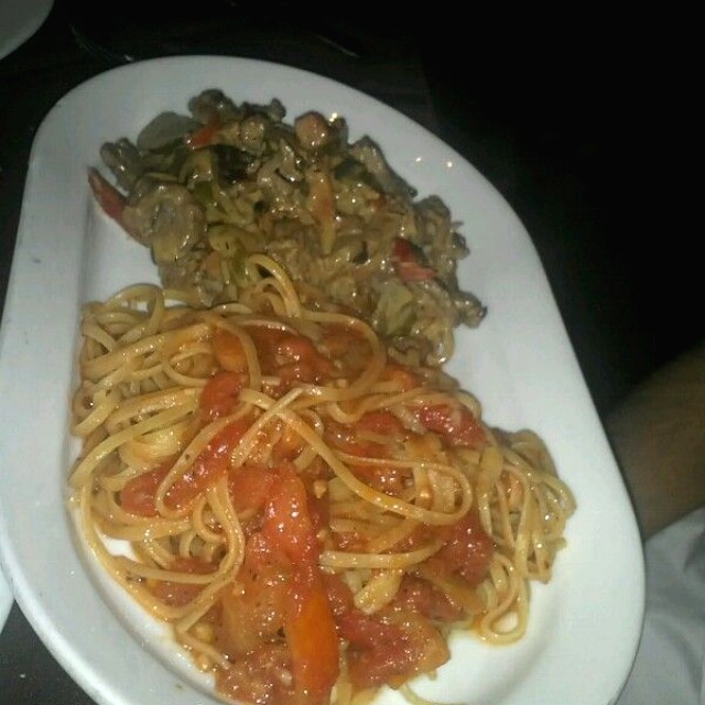 Strogonoff de Lomito con Vermicelli al Fileto.