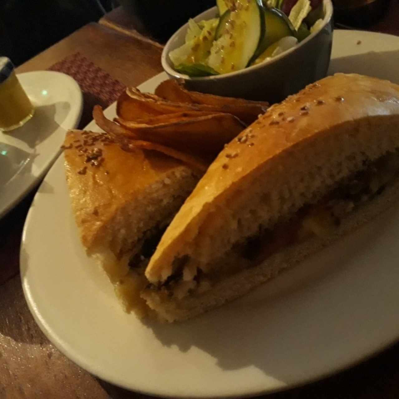 sanwich queso brie con aceituna
