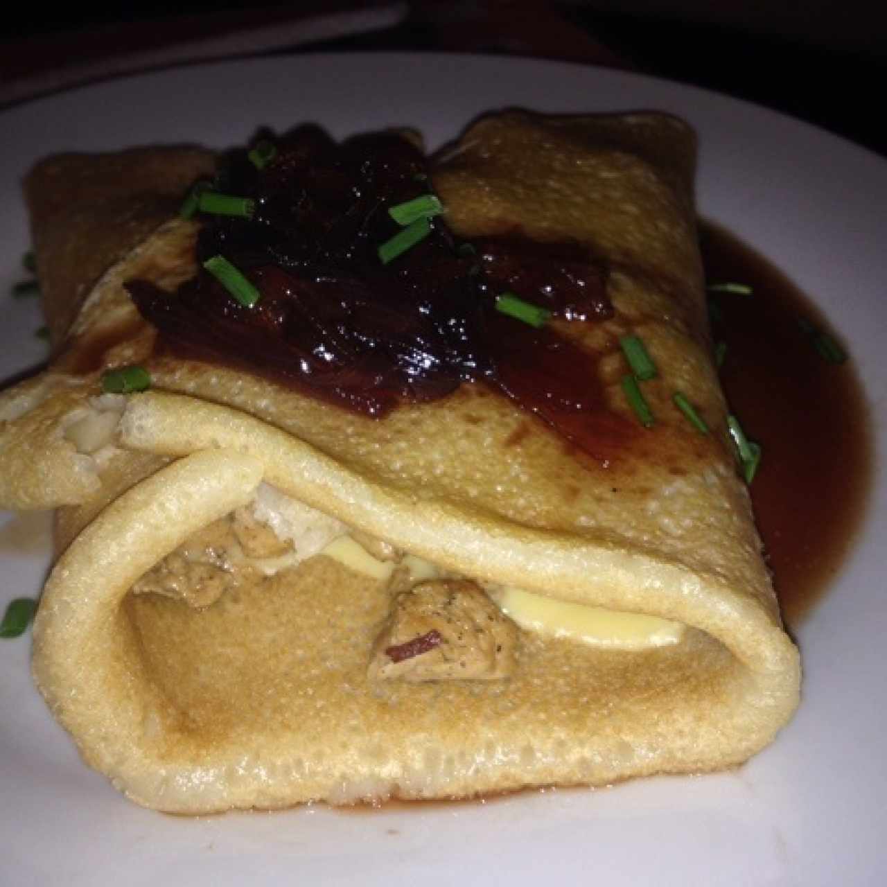 crepe de pollo con mermelada de cebolla impresionante