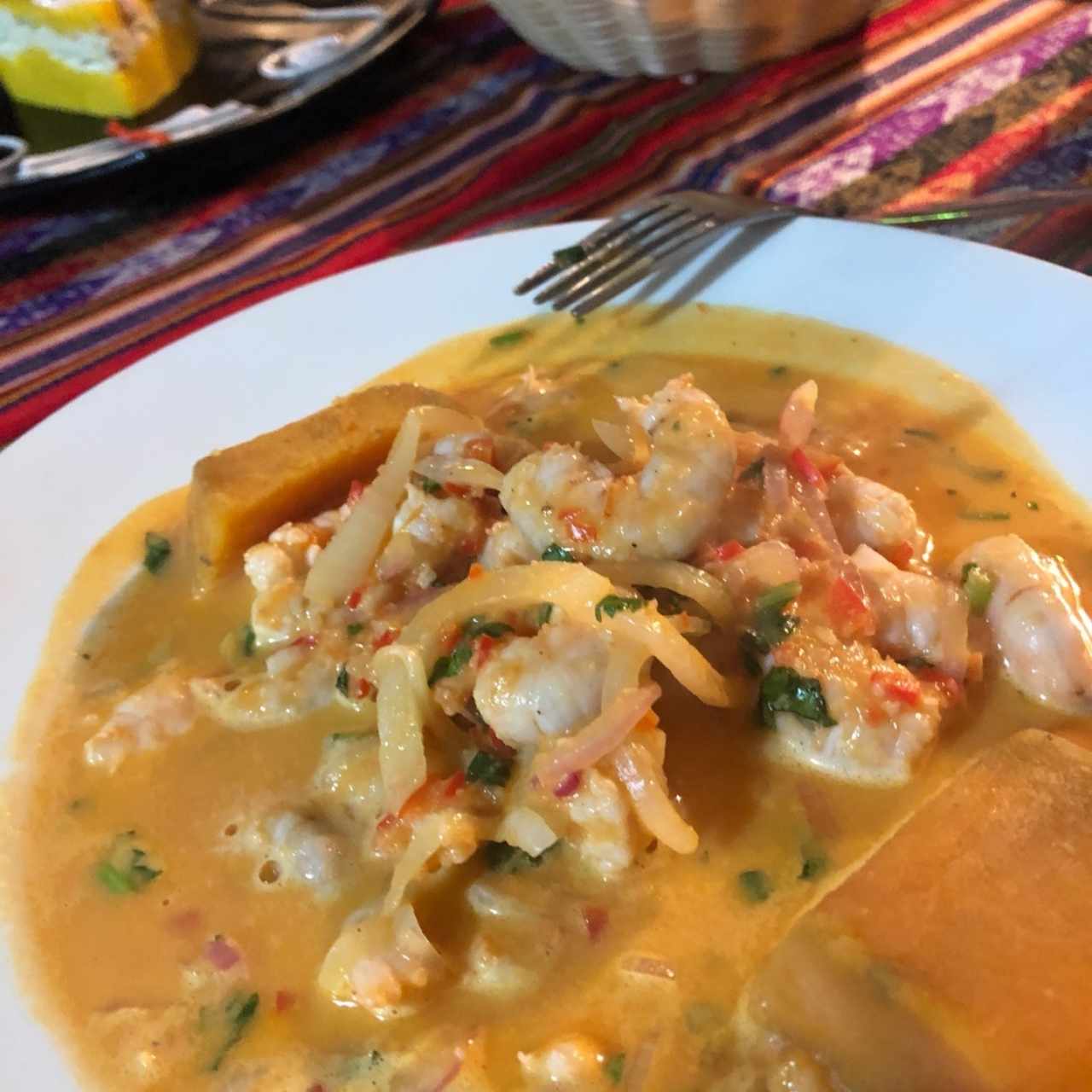 ceviche camaron CALIENTEN. en venezuela no existe algo parecido, jamas