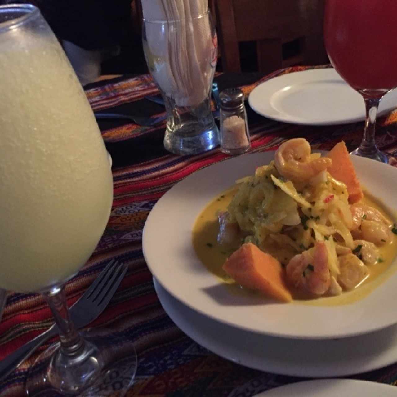 ceviche mixto y pisco 