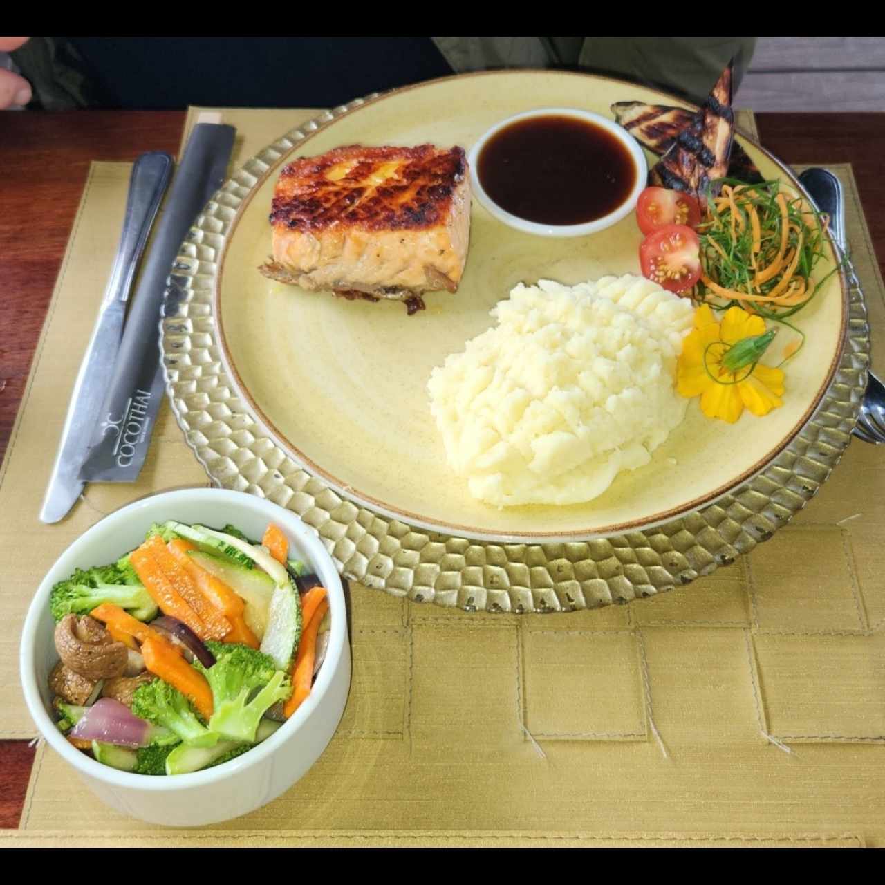 Salmón a la plancha