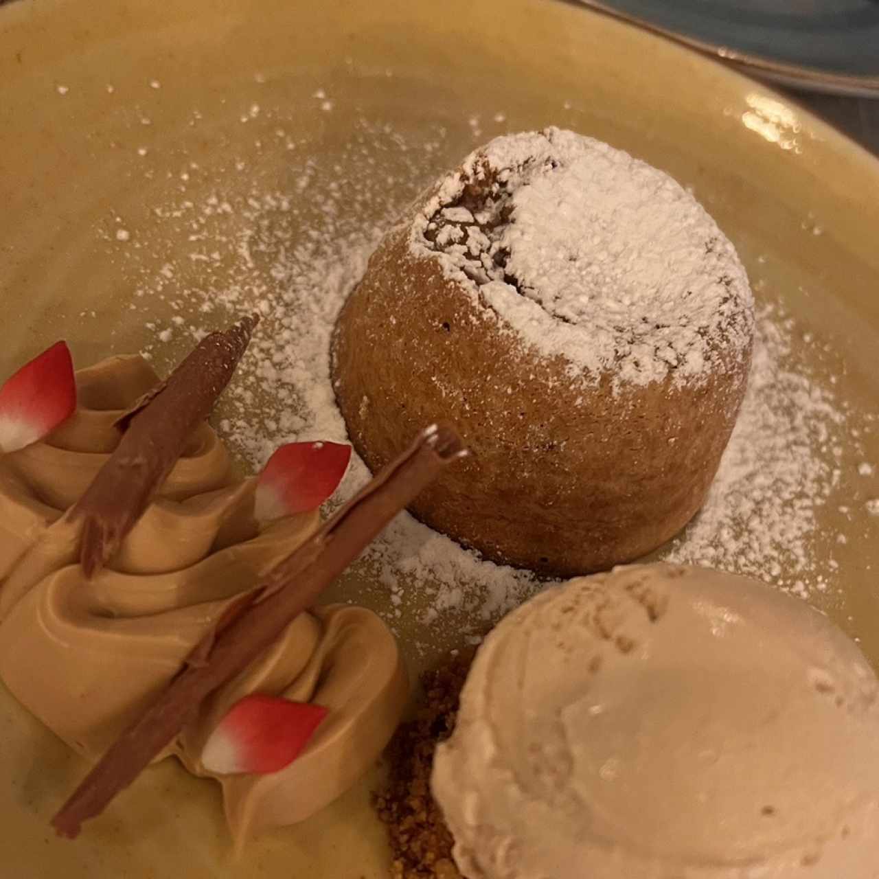 Volcan dulce de leche  