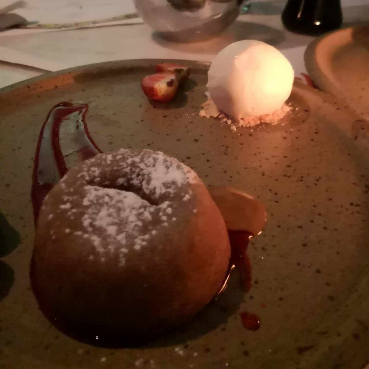 Volcan de dulce de leche con helado