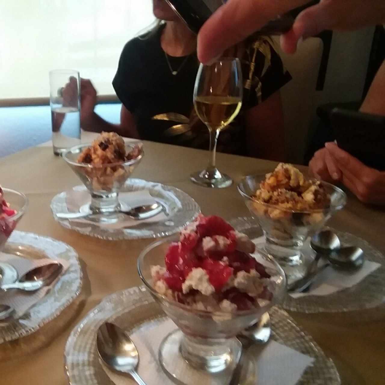 Merengones de fresa y ciruela