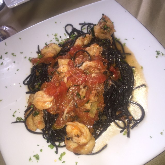 Pasta a la tinta de pulpo.