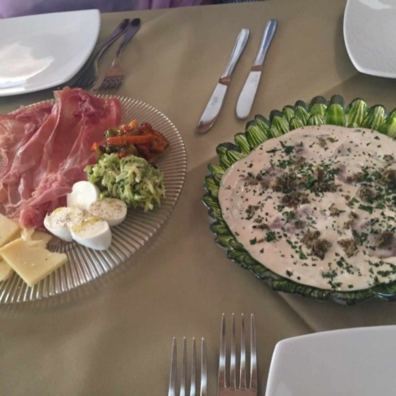 antioasto y carpaccio vitel