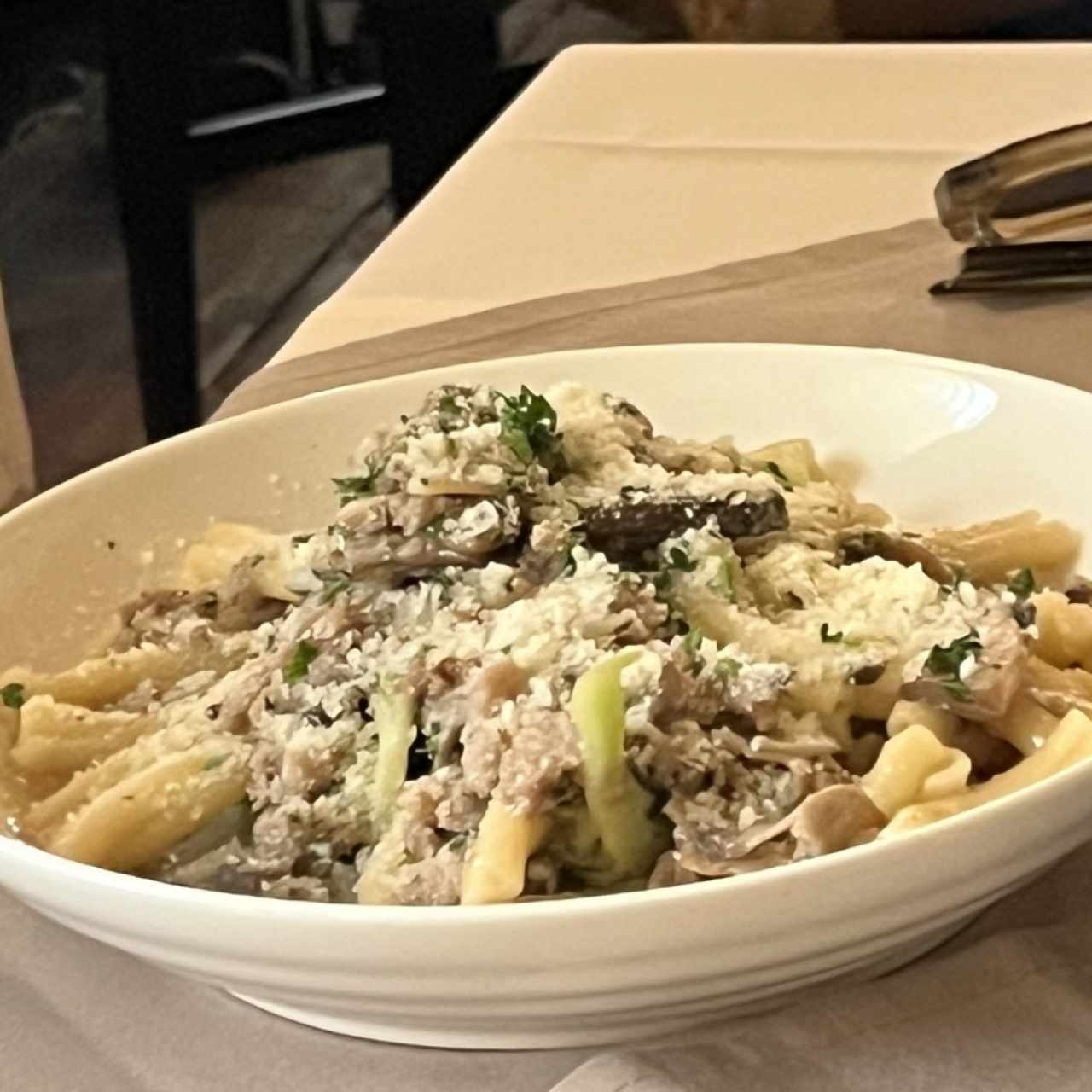 Pasta Salciciia  y brocoli