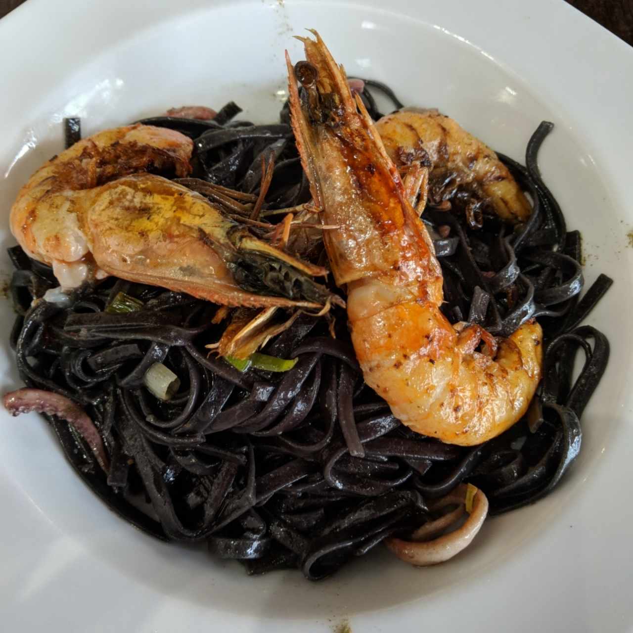 Linguini en salsa de Calamares