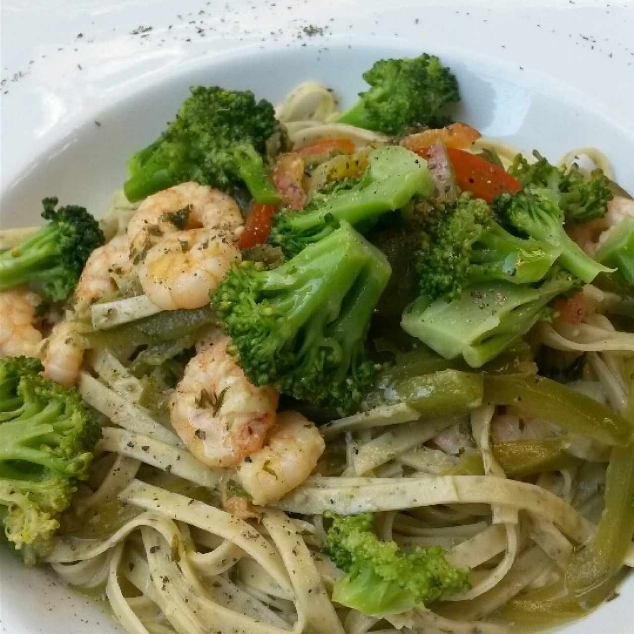 linguini al limón 