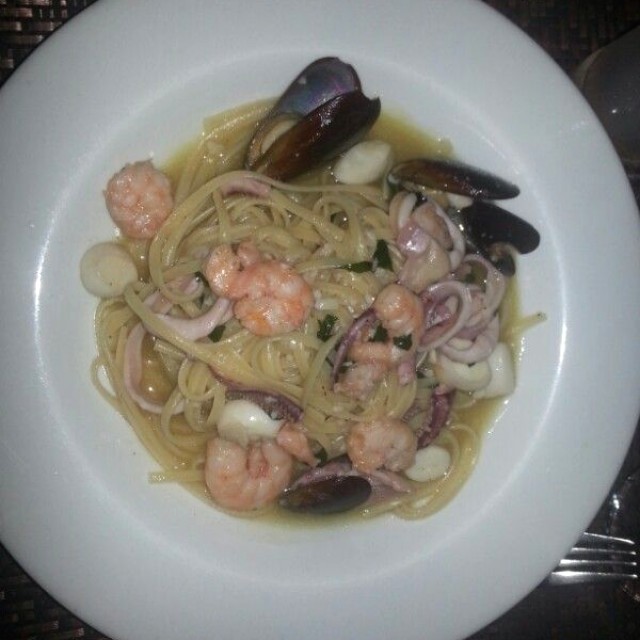 Linguini fruti di mare al olio