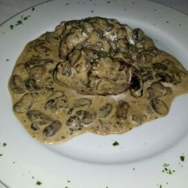 Lomito con champiñones