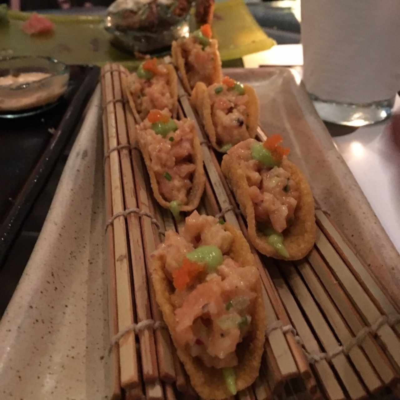 mini tacos salmon, tremendo