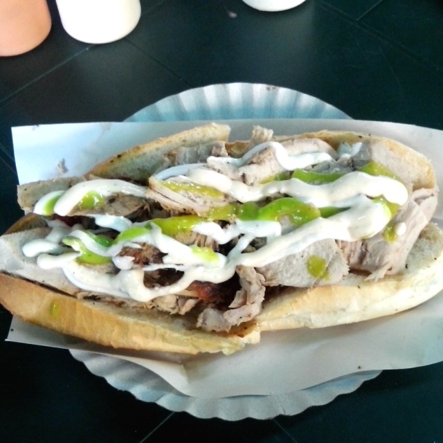 Sandwich de Pernil