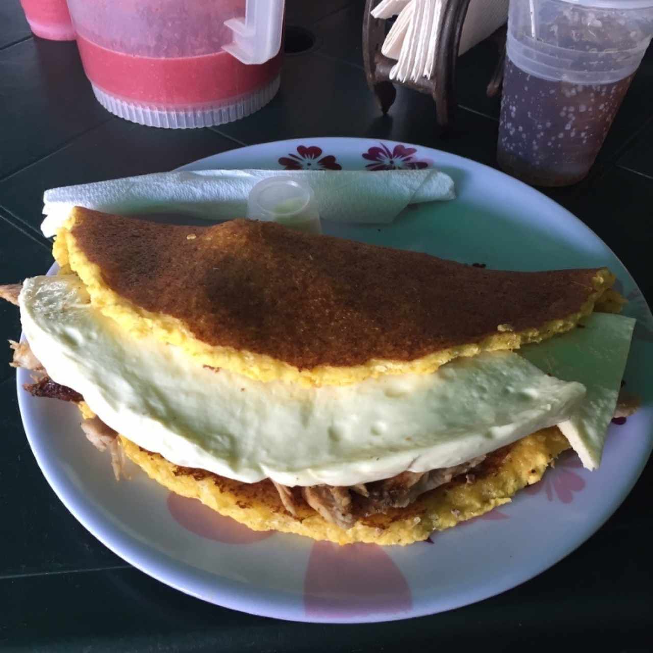 Cachapa Mixta (Queso+Pernil). Divina!