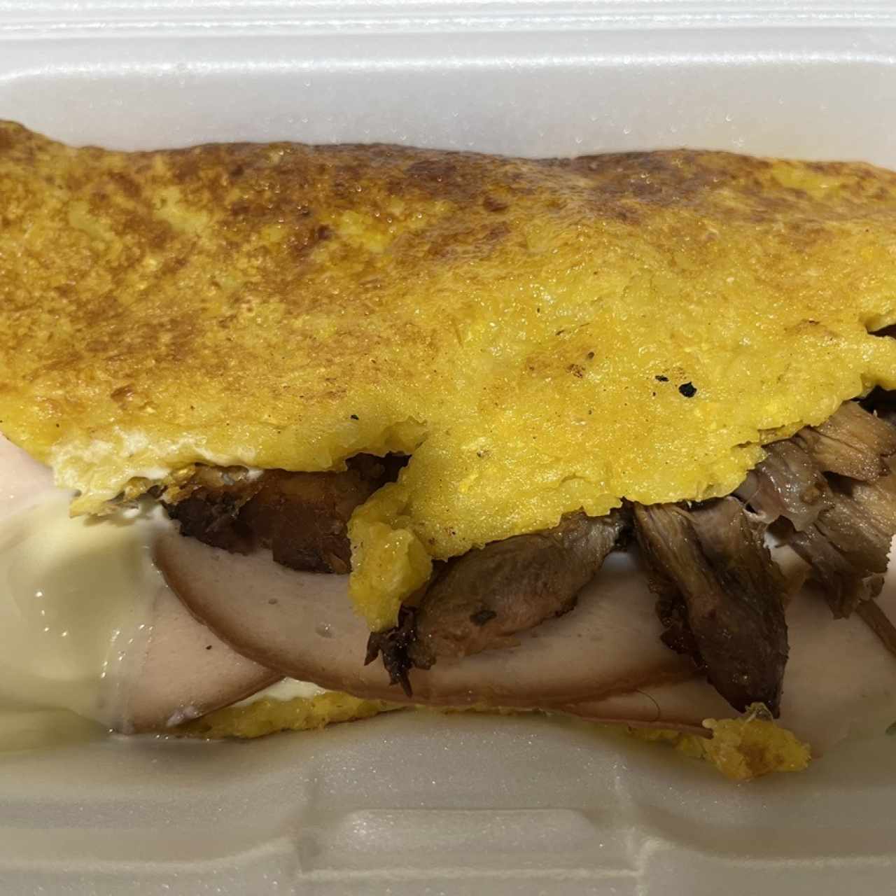 MIXTA (PERNIL Y QUESO) Ó (COCHINO FRITO Y QUESO)