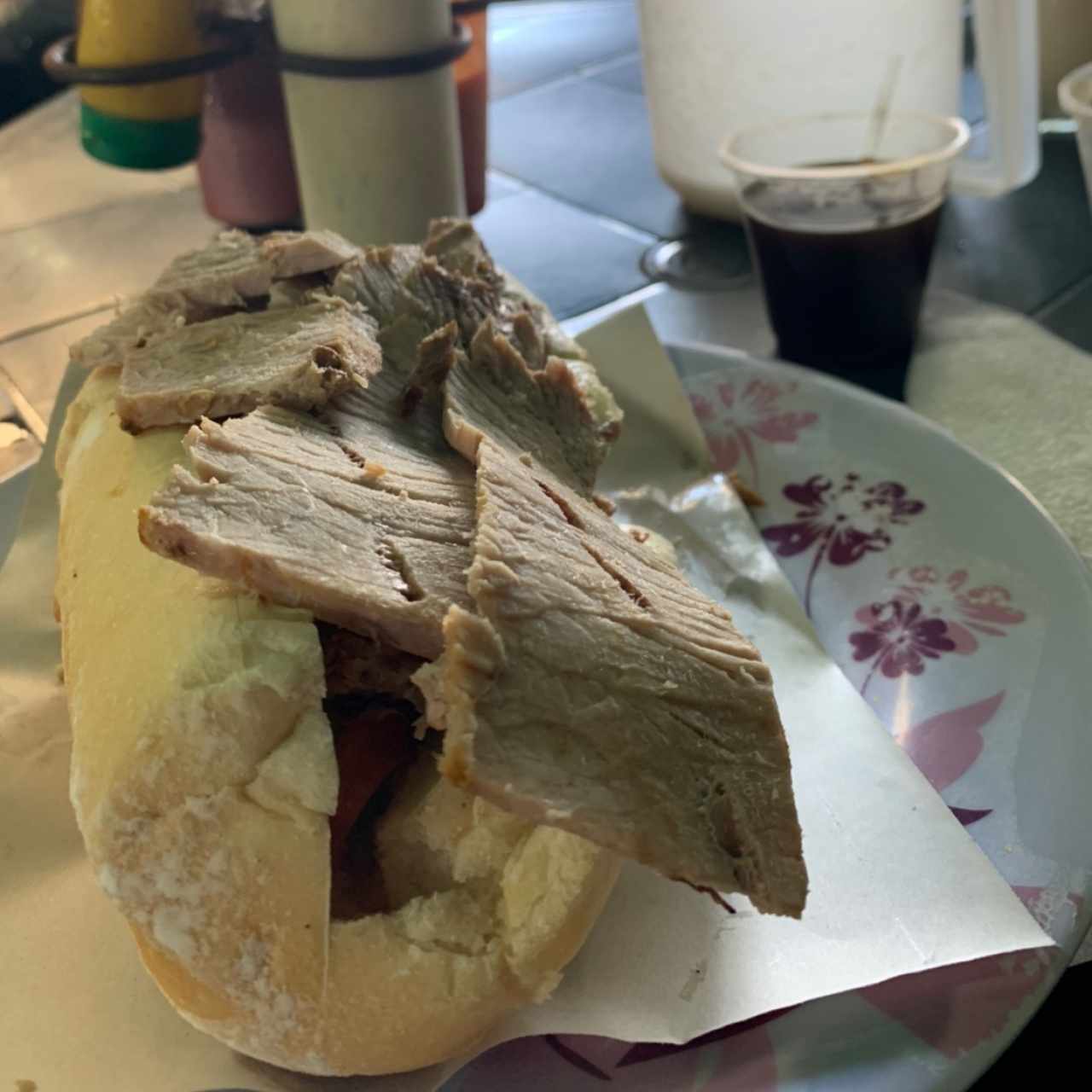 sandwich de pernil