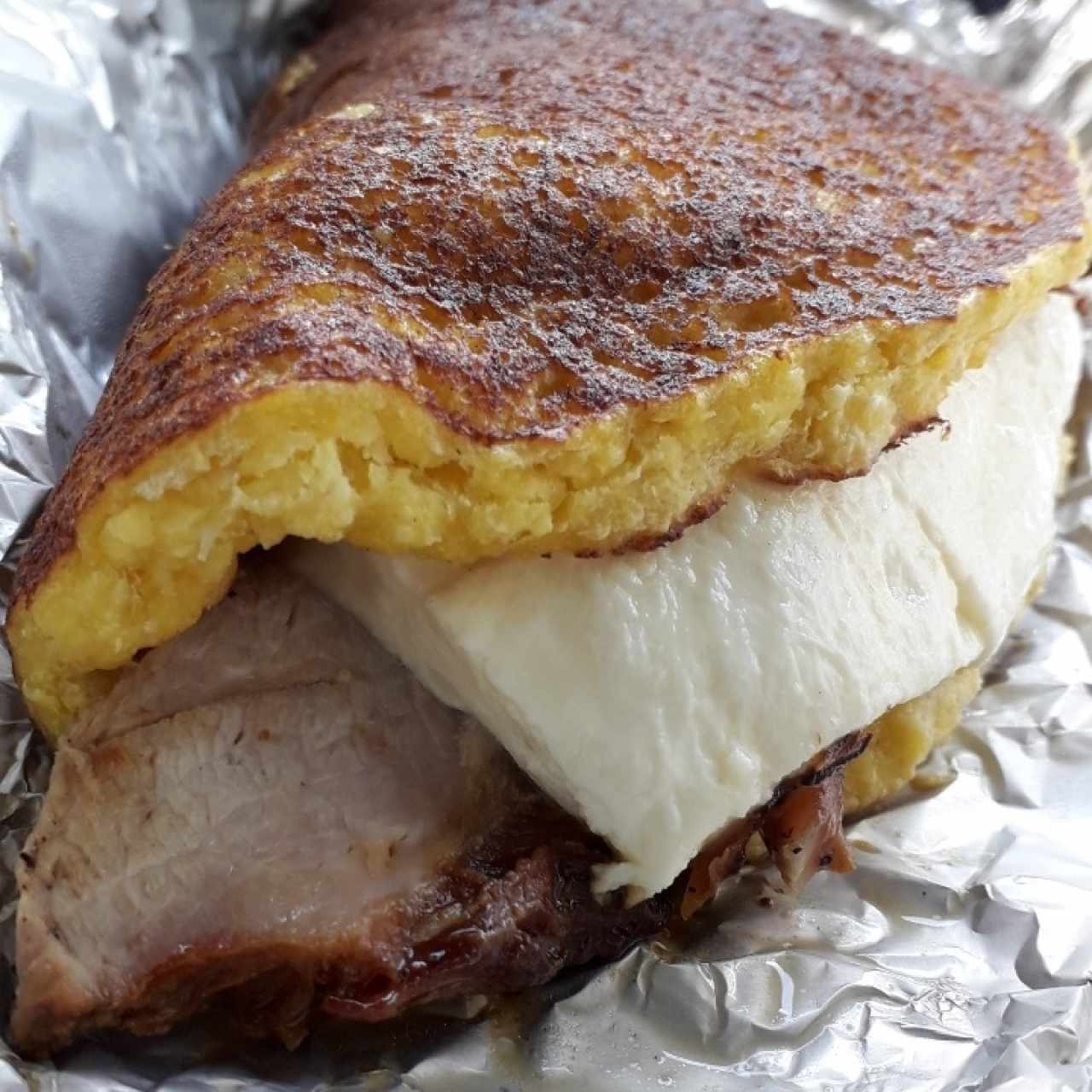 Cachapa pequeña de Pernil y Queso Fresco, las mejores 🤤🤤