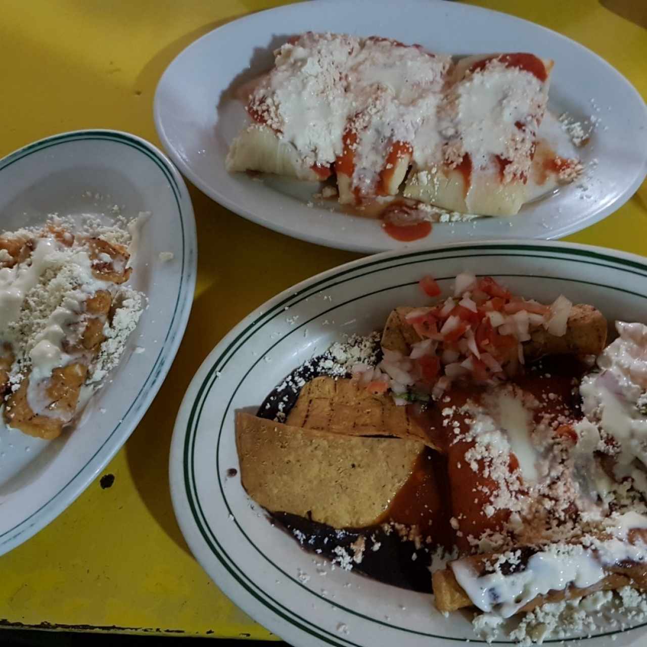 Degustación, quesadillas, tamales