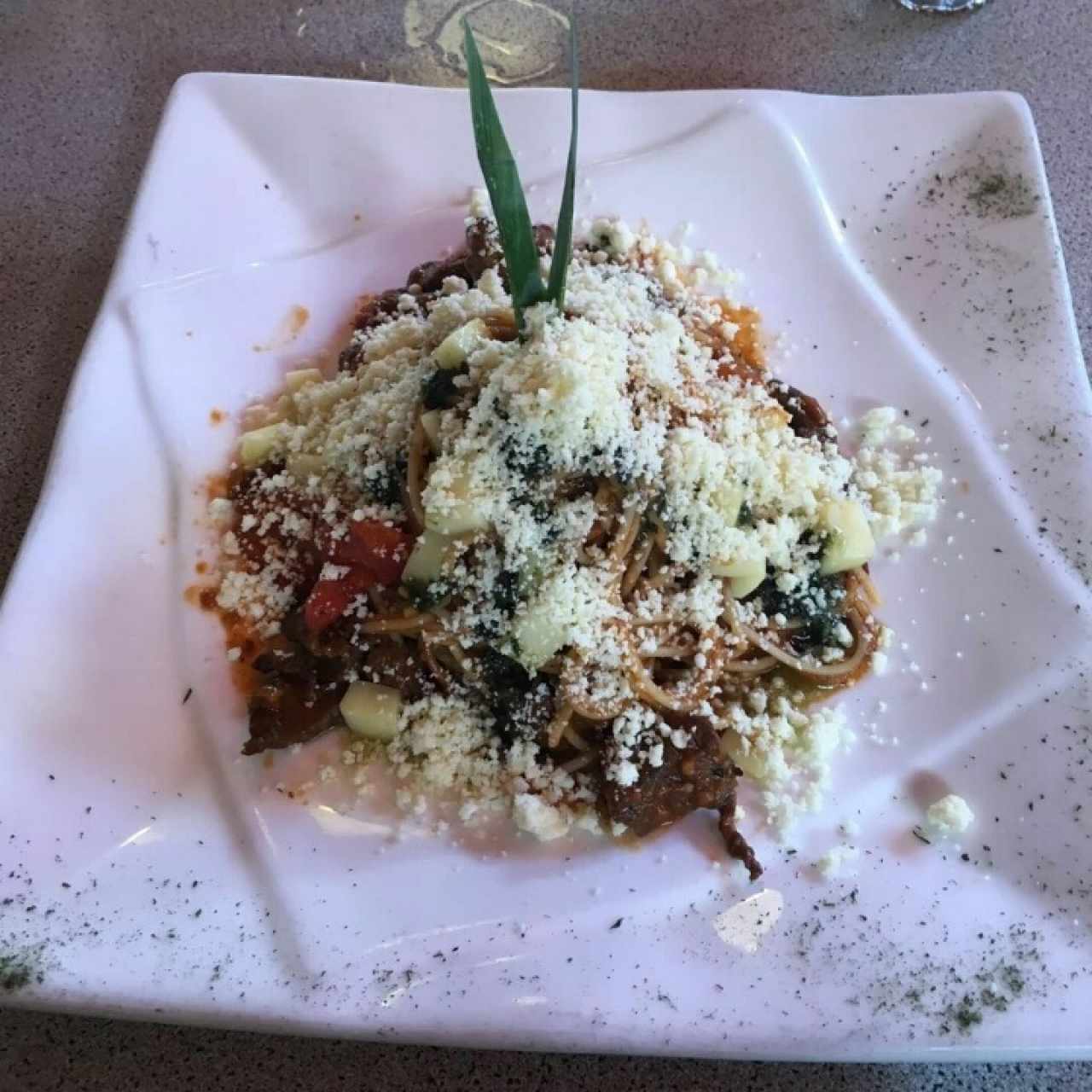 pasta con lomito