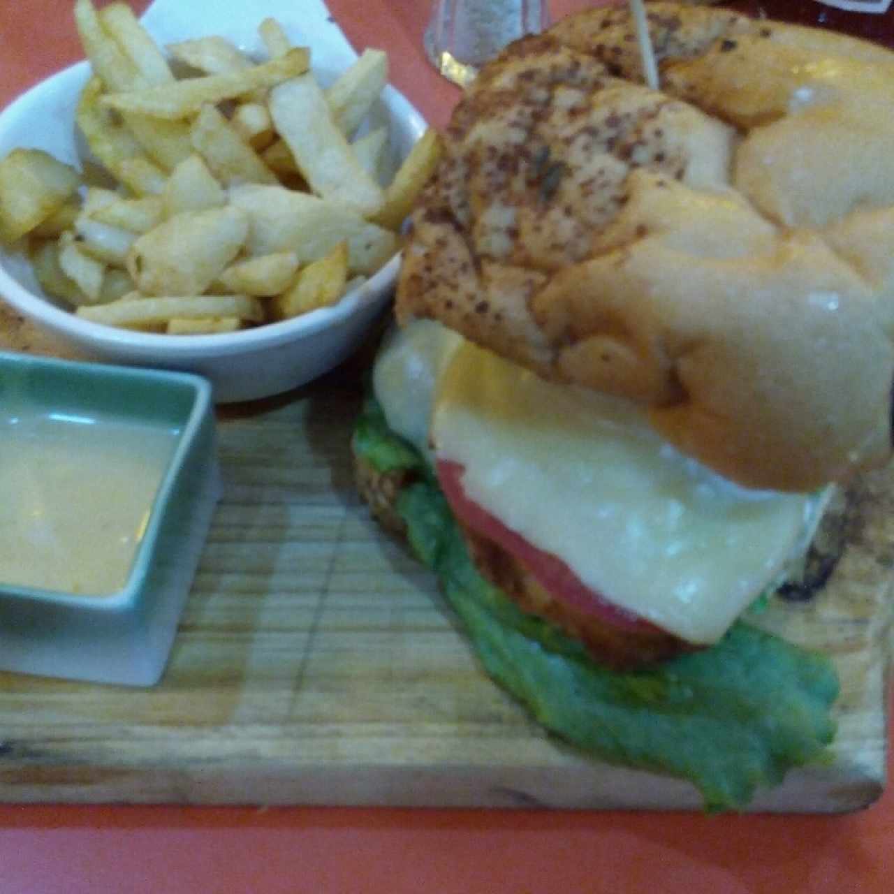 Hamburguesa Caracas