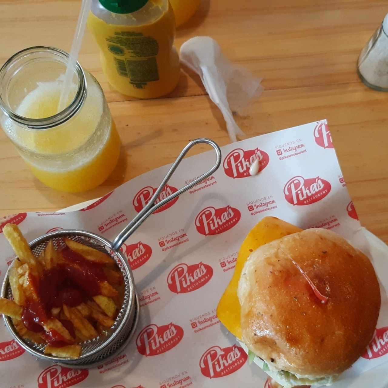 Hamburguesa Pika's