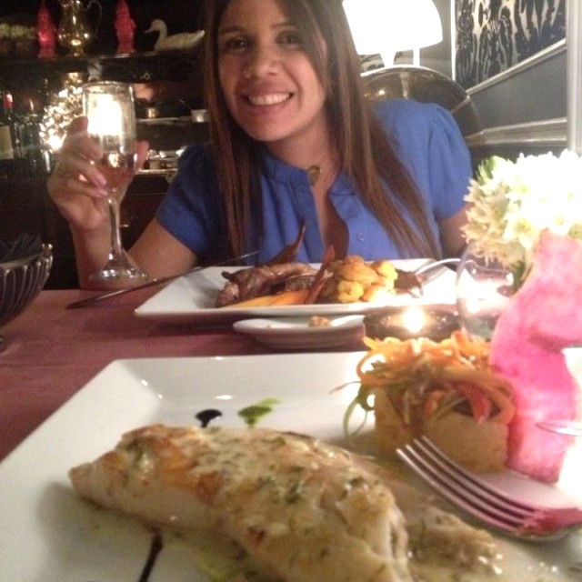 Robalo al eneldo