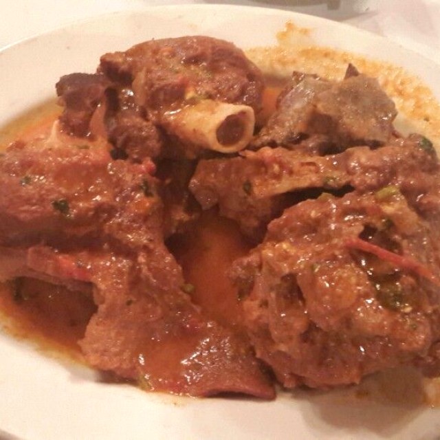 Cordero en salsa