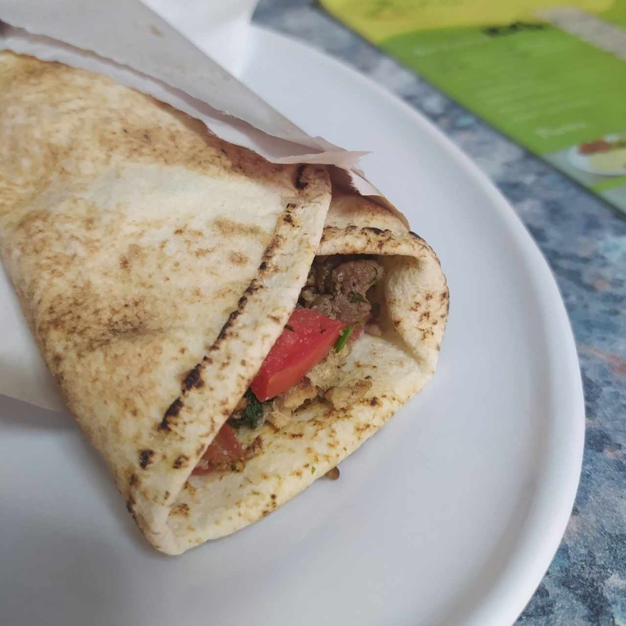 shawarma mixto con tabule